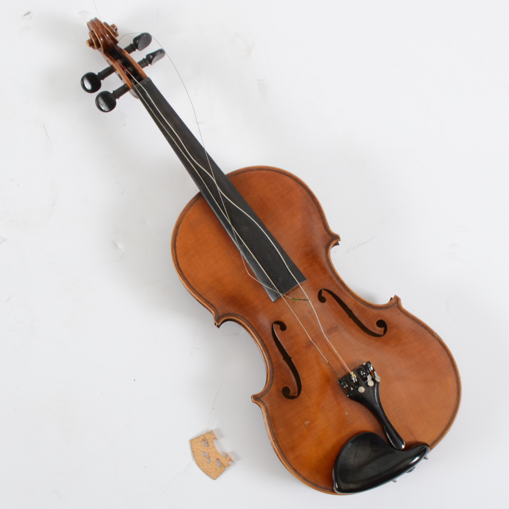 "Antonius Stradivarius Cremonensis Faciebat" Style Violin
