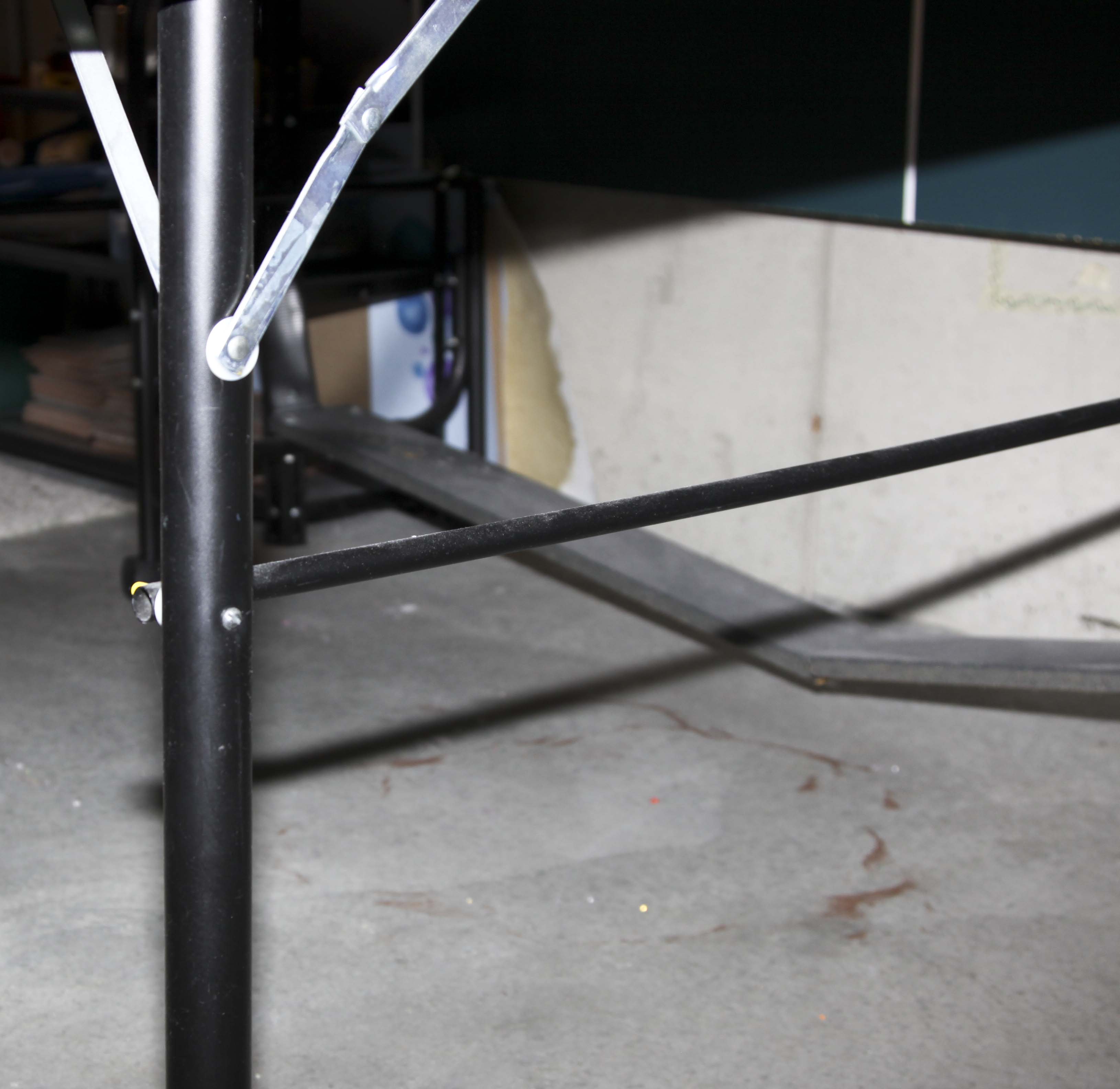 Spalding Folding Ping Pong Table