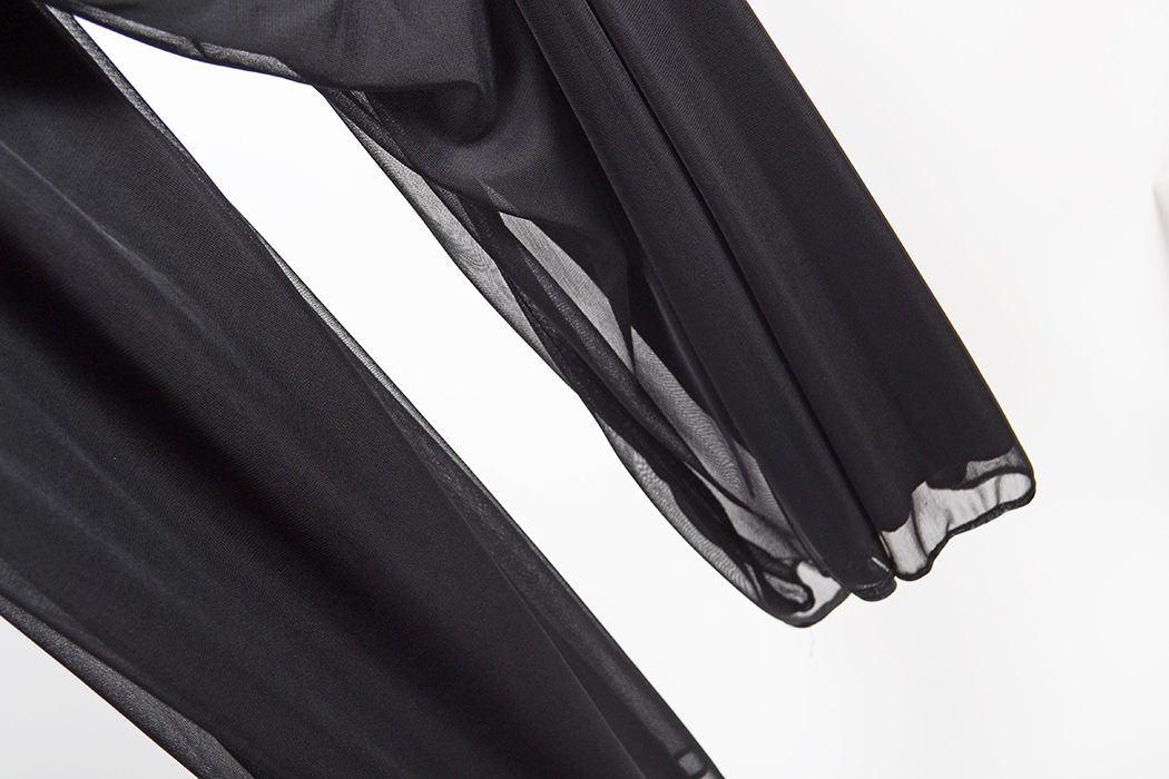 Womens Sleeveless Attire Size 10-12