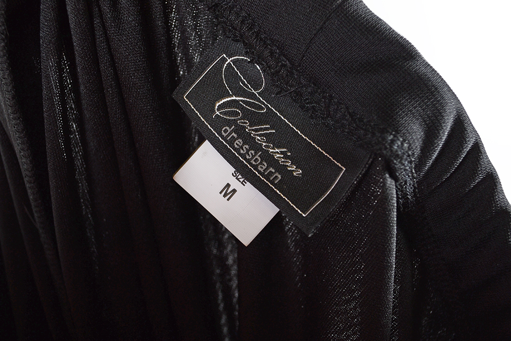 Womens Sleeveless Attire Size 10-12