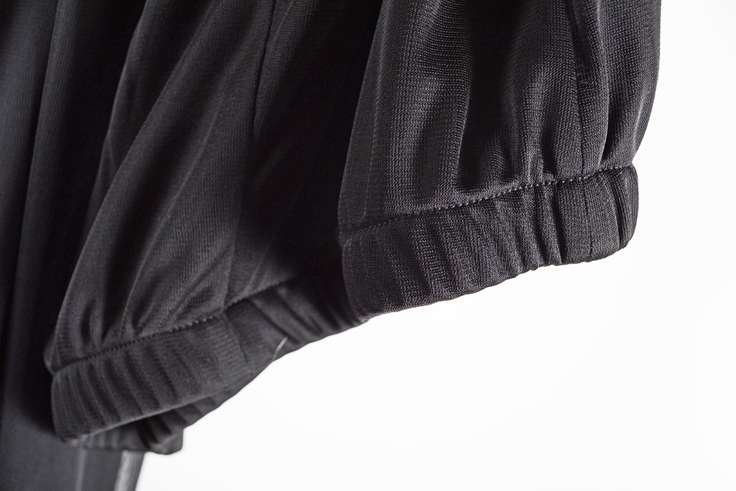 Womens Sleeveless Attire Size 10-12