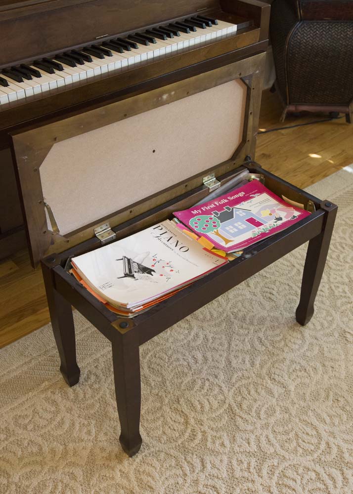 Gulbransen Company Upright Piano