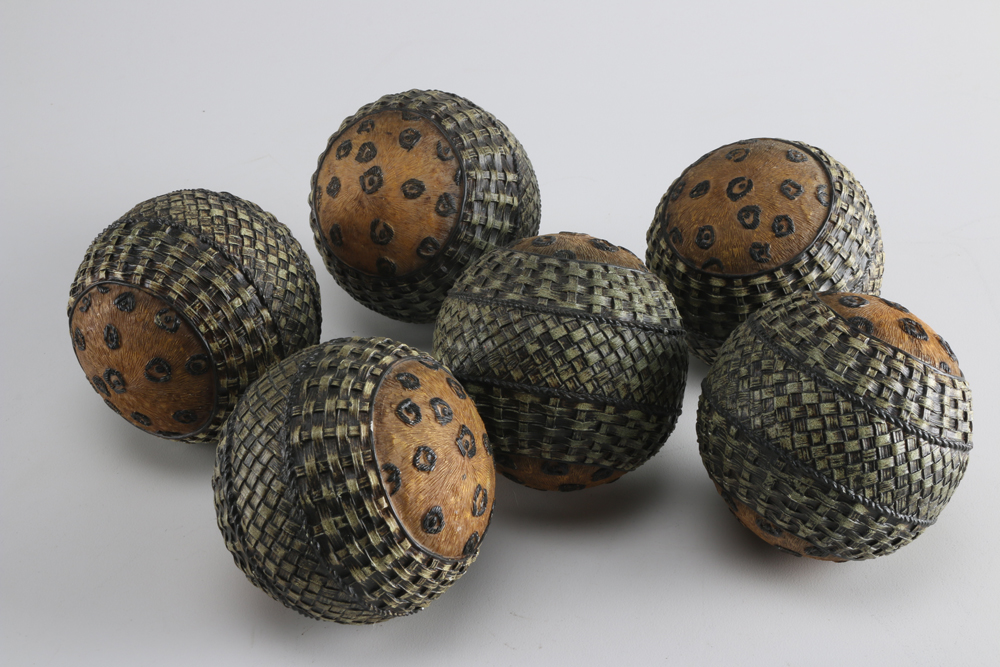 Decorative Balls And Other Themed Decor