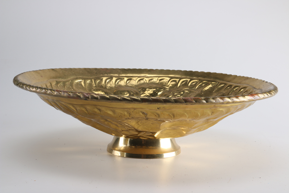 Decorative Balls And Other Themed Decor