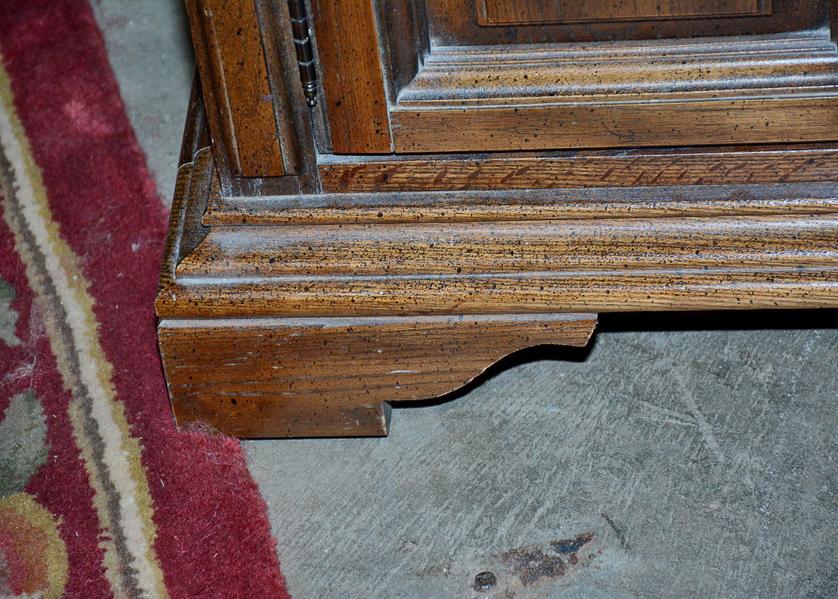 Mid 20th Century Traditional Night Stand by American Drew