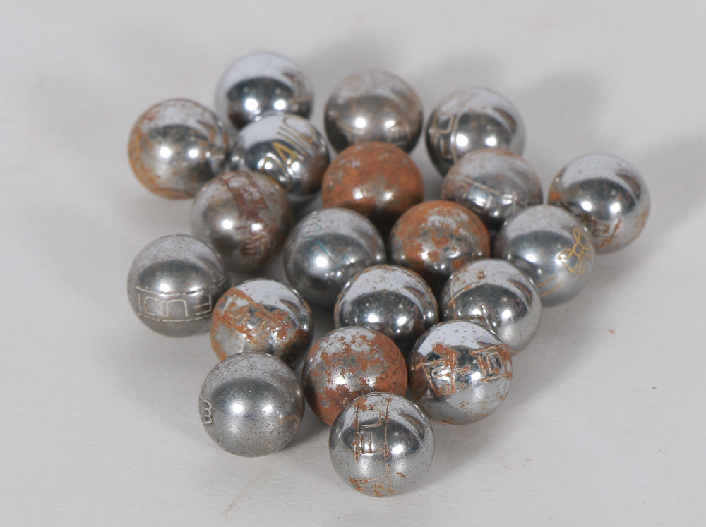 Vintage Nishijin Japanese Pachinko Game