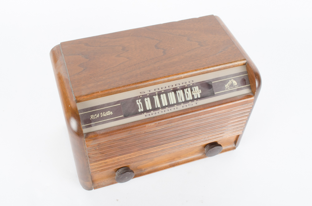 1940s RCA Victor Radio