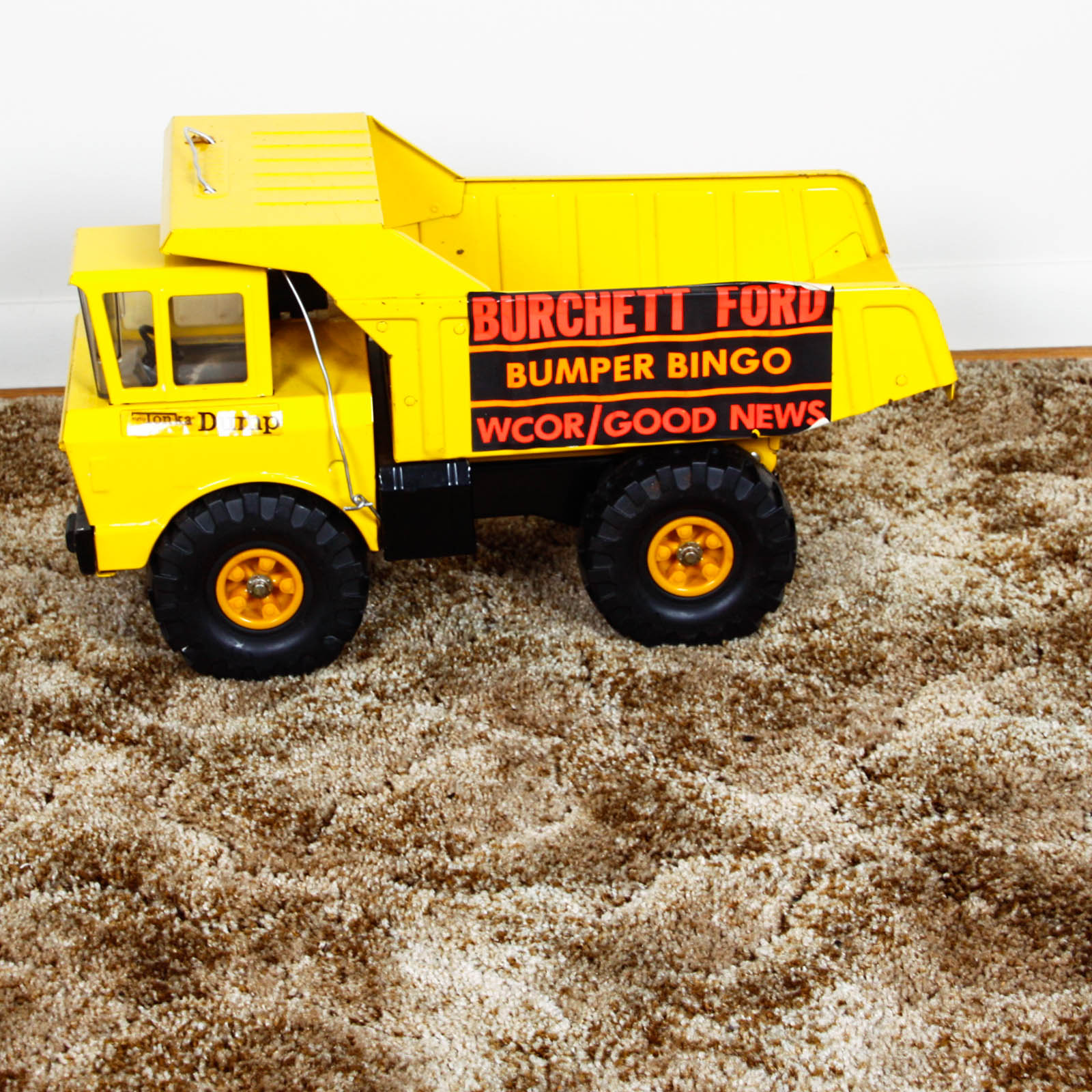 Vintage Mighty Tonka Dump Truck