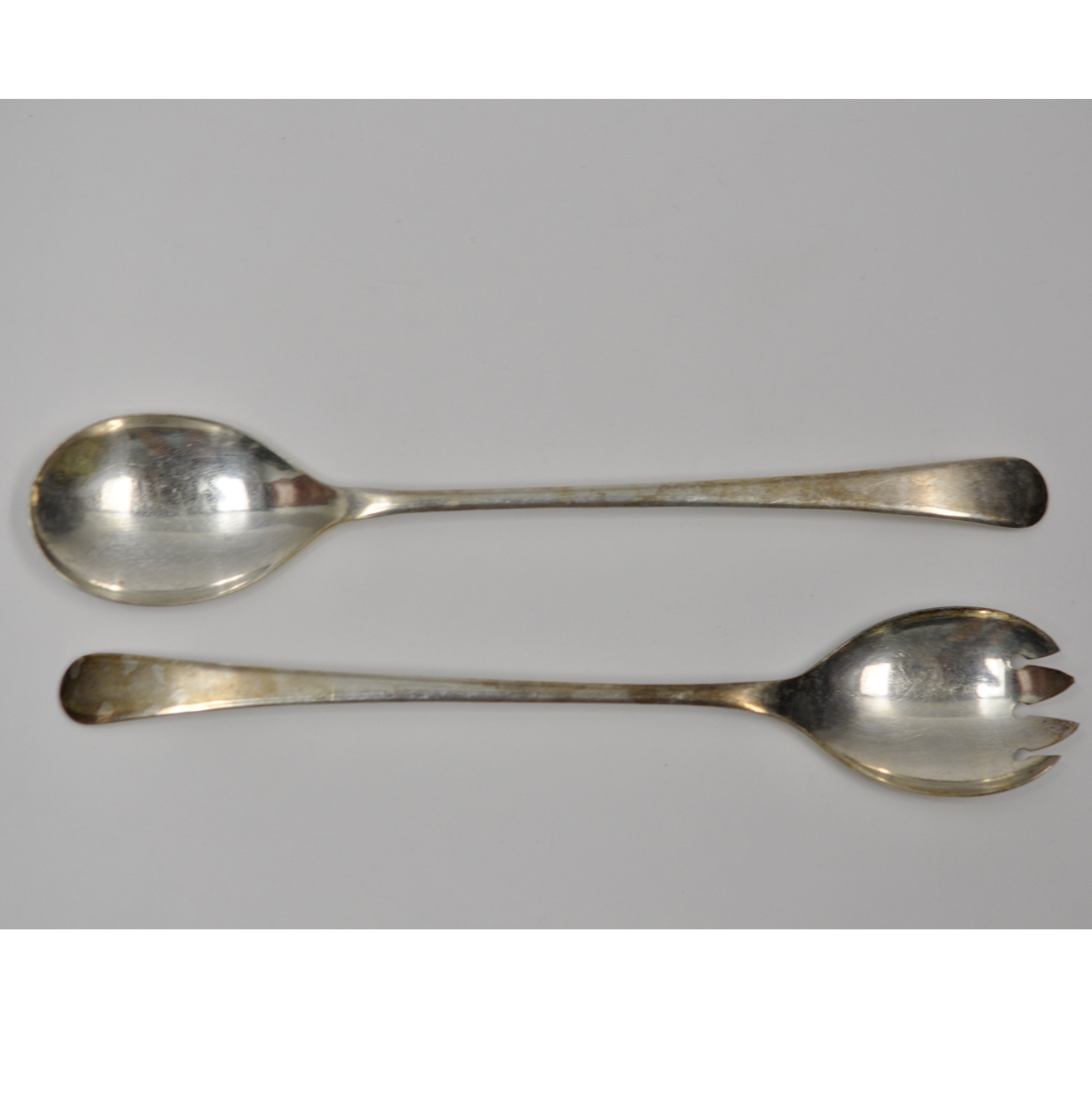 Two-piece Salad Serving Set