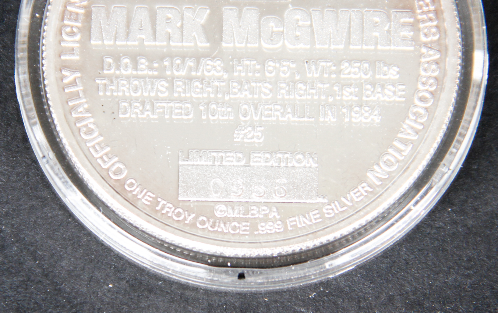 Mark McGwire .999 Fine Silver Round