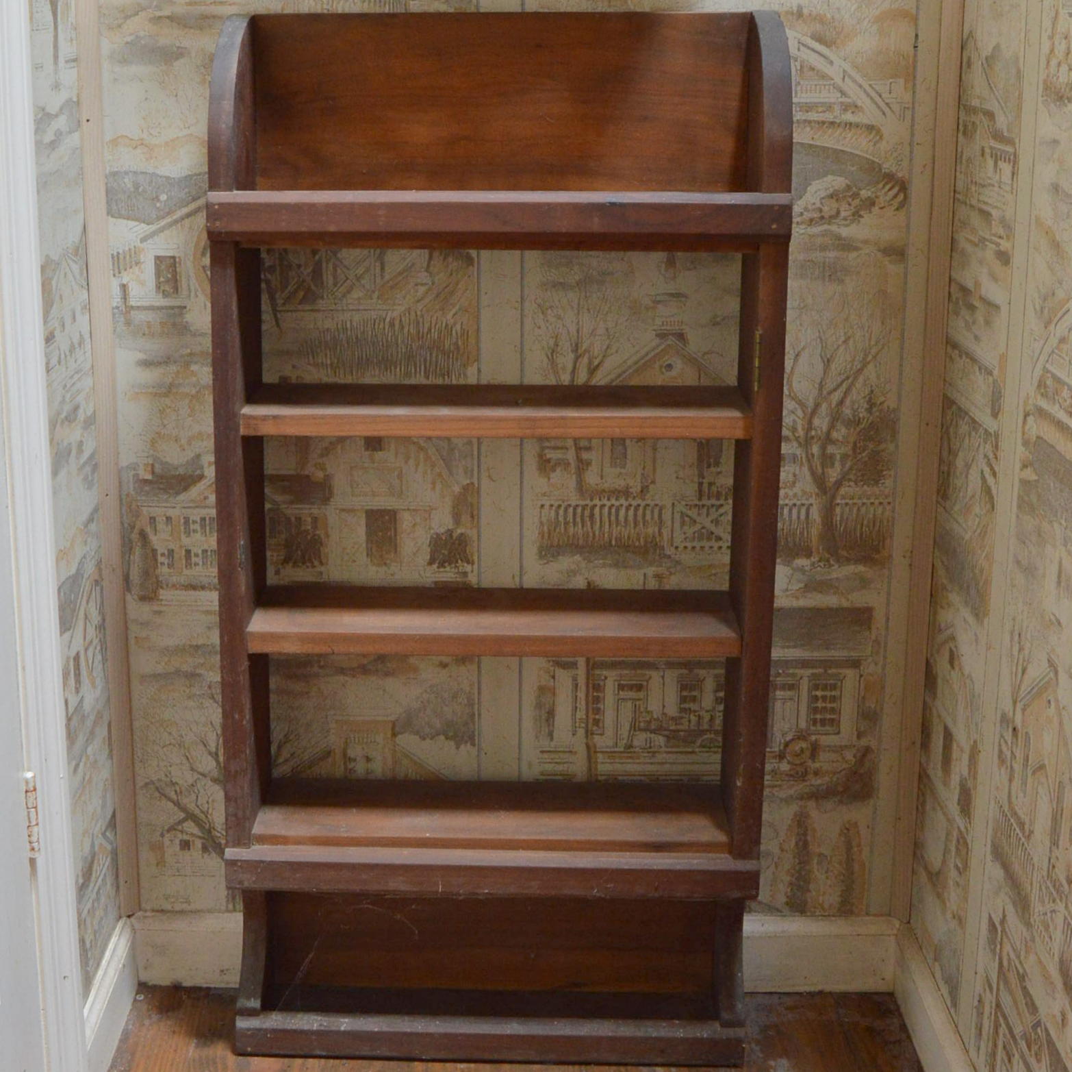 Wooden Display Shelf/Bookcase