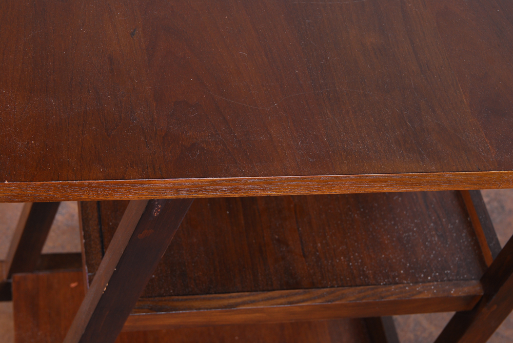 Contemporary Minimalist Desk