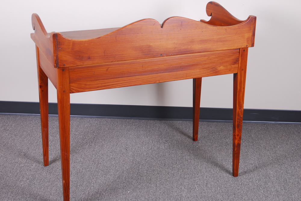 Ethan Allen Pine Side Table