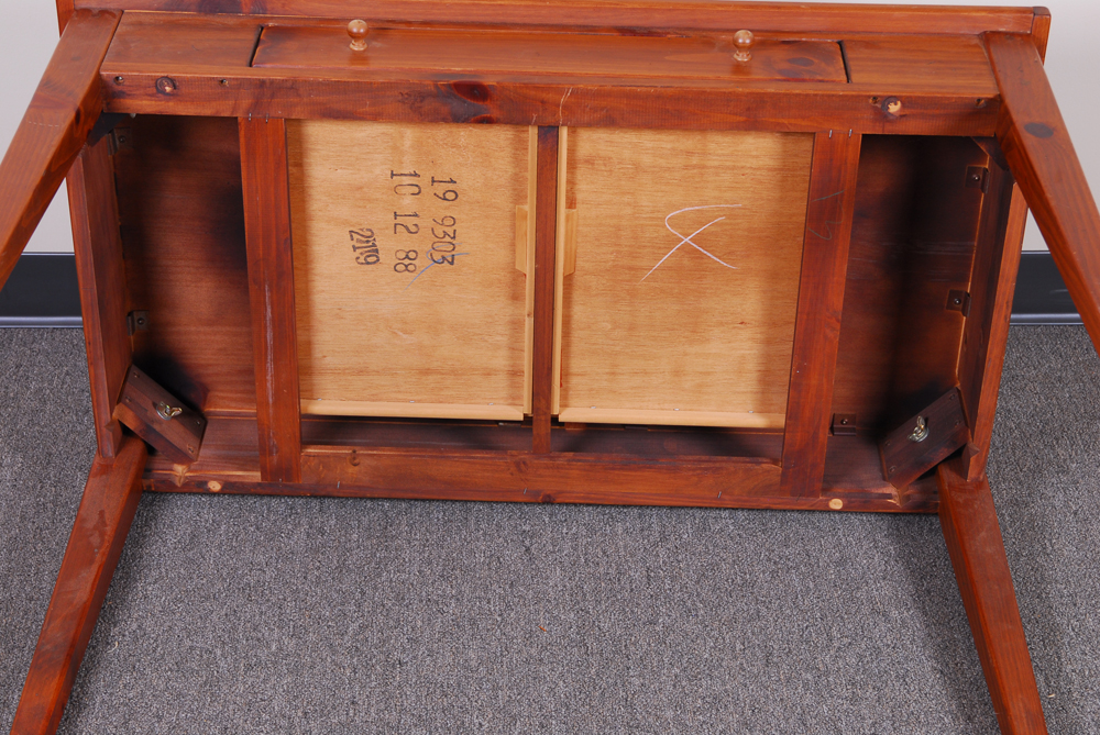 Ethan Allen Pine Side Table