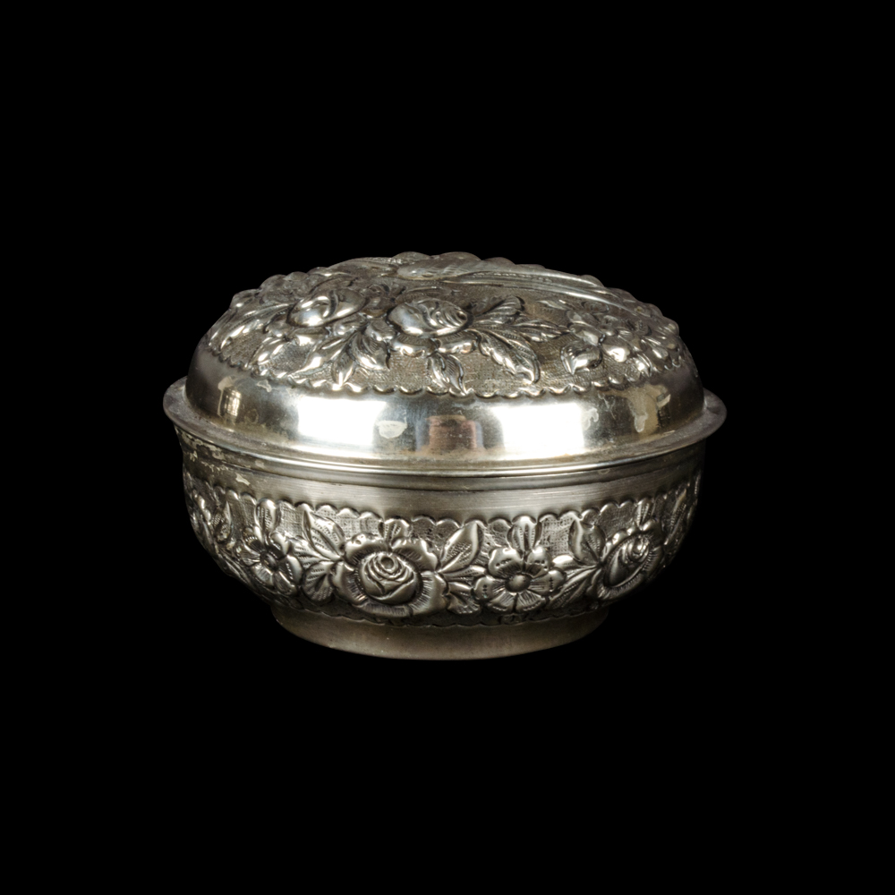 Handmade 800 Silver Esrog Box
