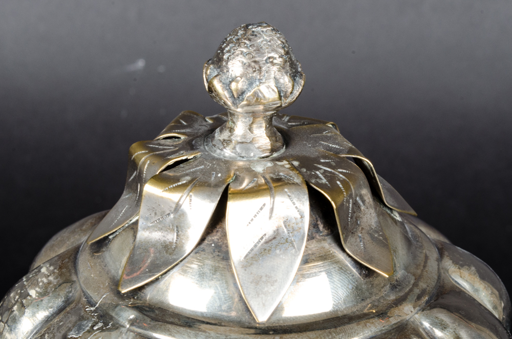 Vintage Footed Esrog Box