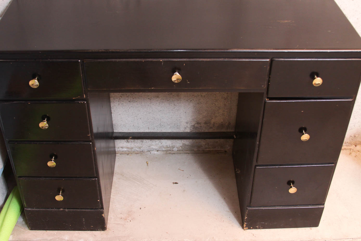 Student Desk with Leatherette Chair