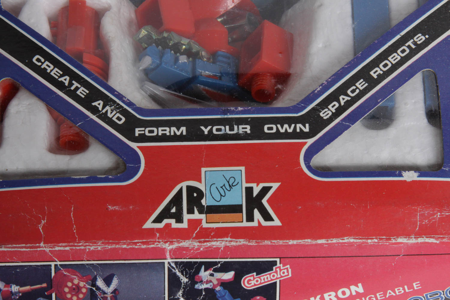 Arkron Robot Toy Trio