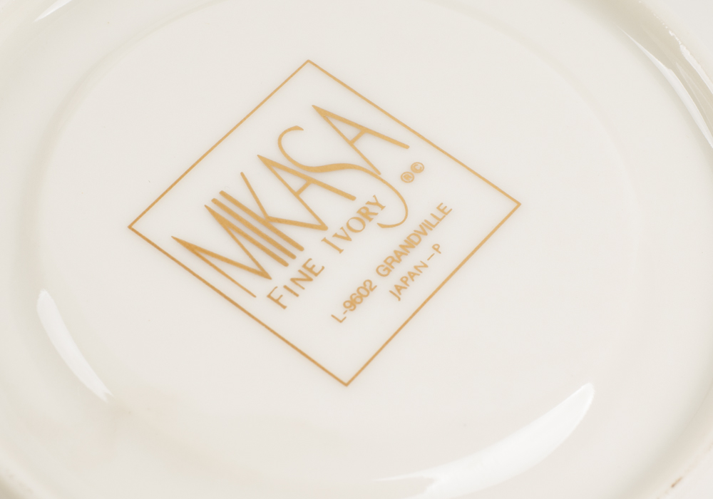 Mikasa "Grandville" China Assortment