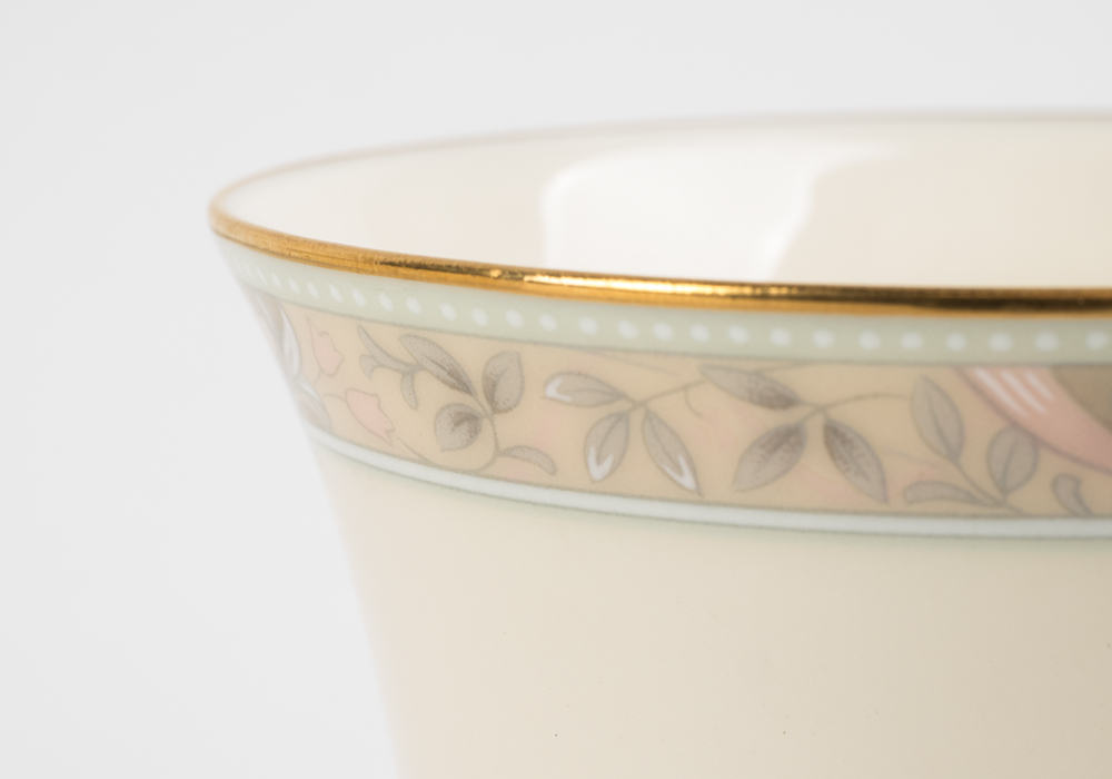 Mikasa "Grandville" China Assortment