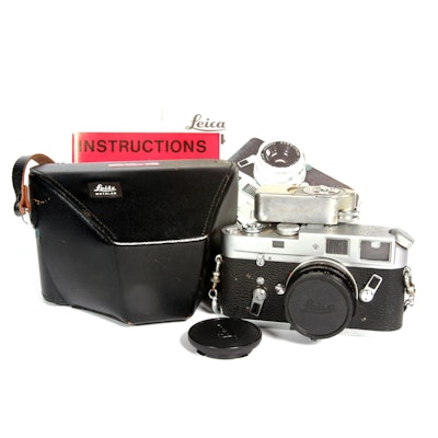 Vintage Leica M4 35mm Camera Vintage Leica M4 35mm Camera