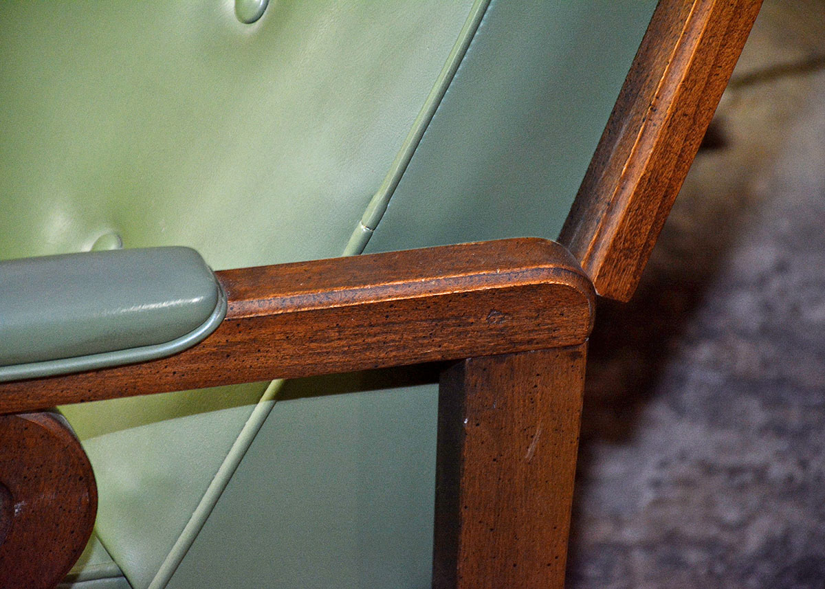 Mid Century Modern Green Vinyl Recliner