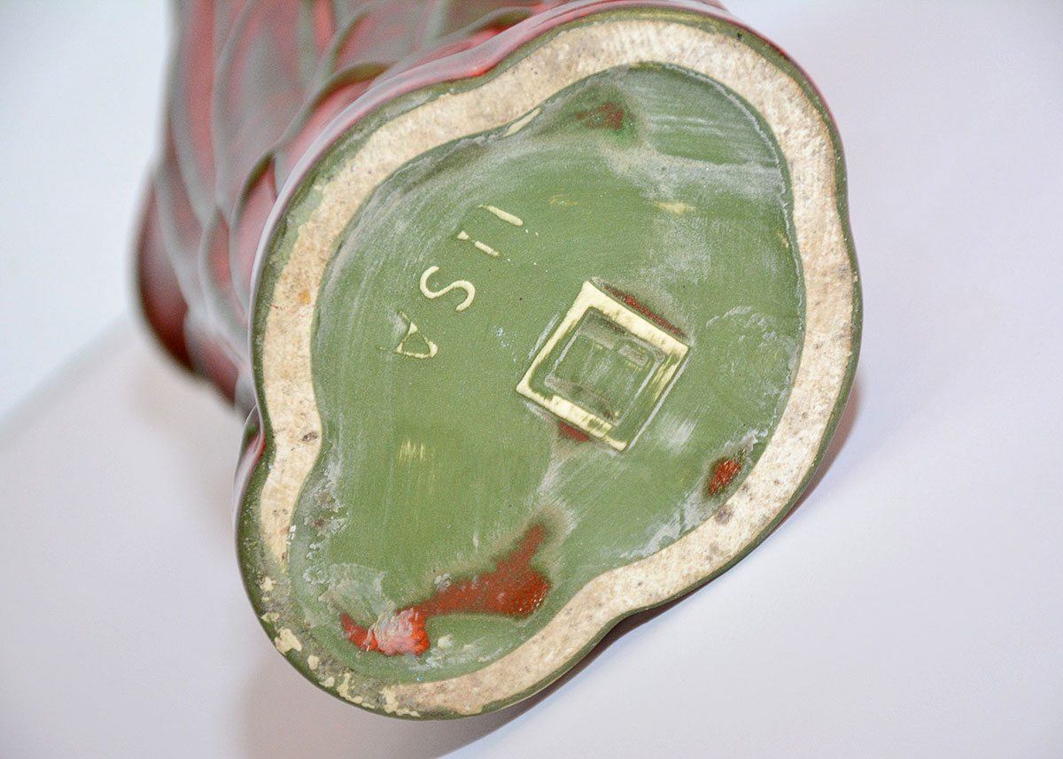 Green and Red McCoy Swan Vase