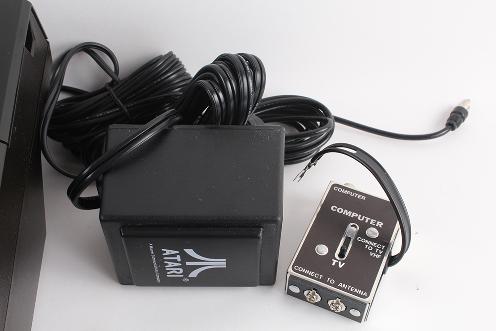 Original Atari 5200 Supersystem Console and Pac-man Game Cartridge