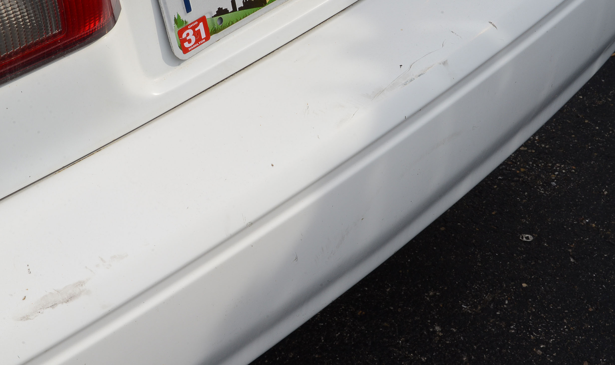 1999 White Toyota Camry LE