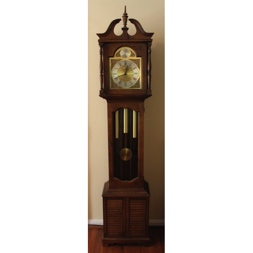 Vintage 1976 Howard Miller Grandfather Clock