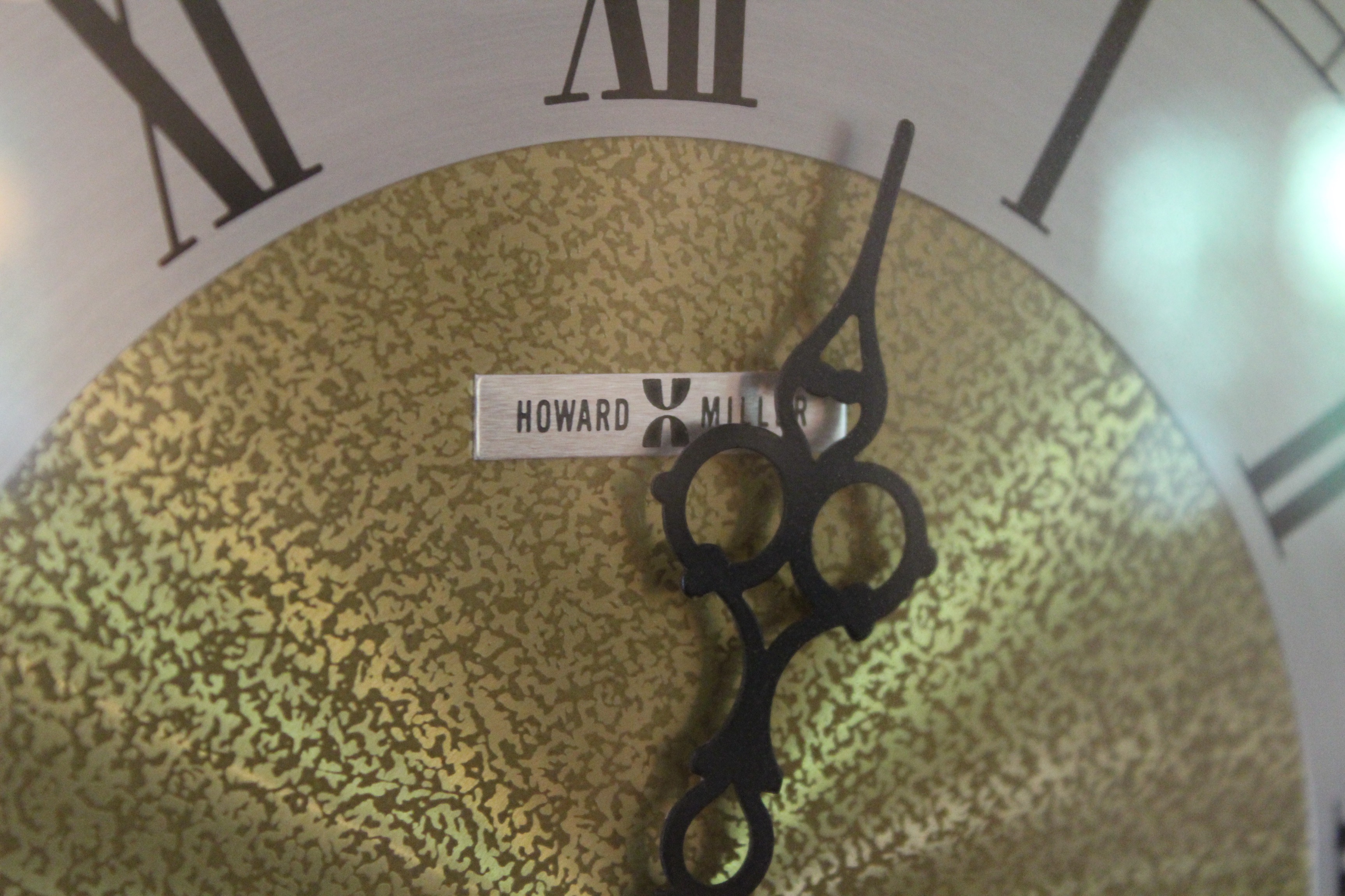 Vintage 1976 Howard Miller Grandfather Clock