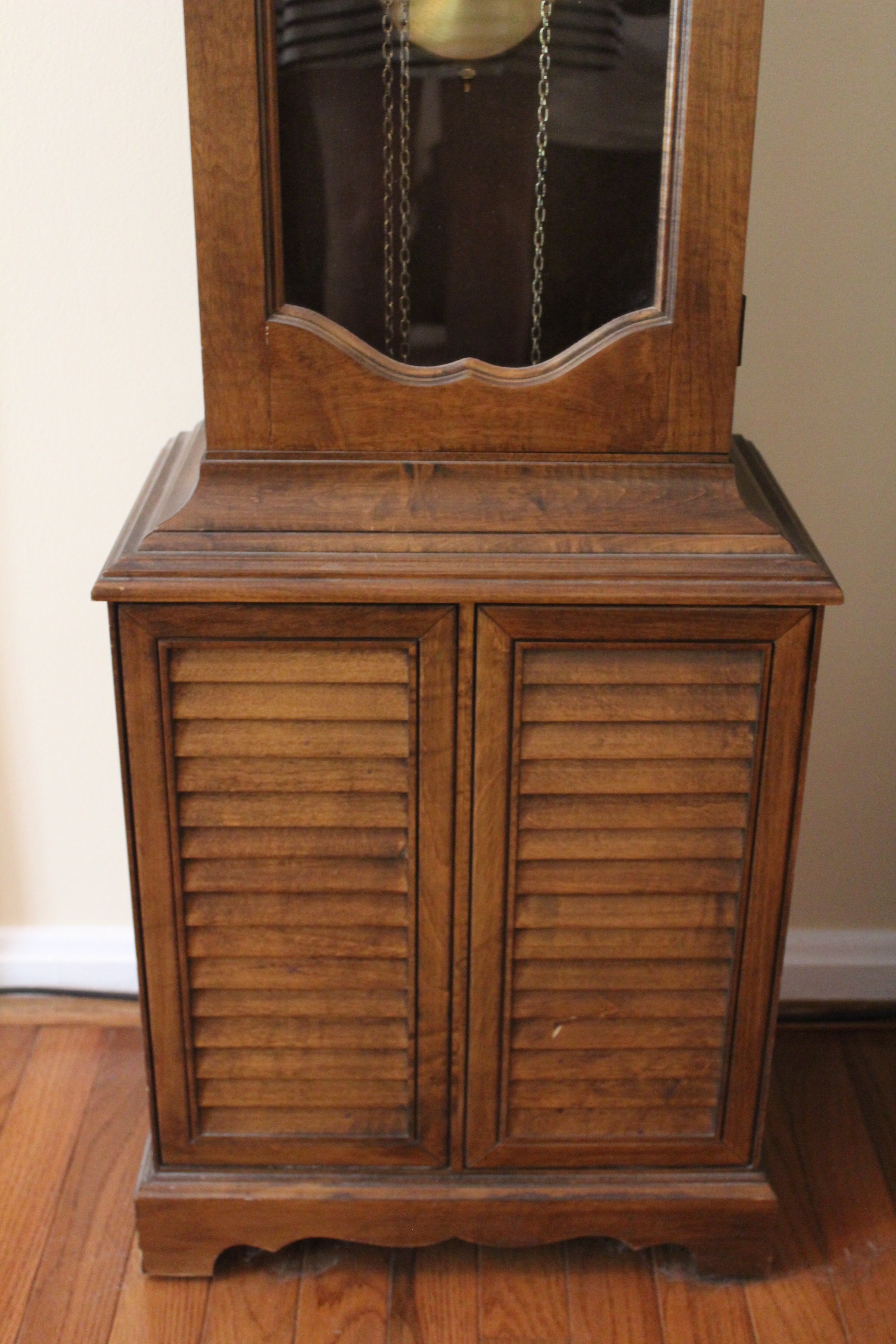 Vintage 1976 Howard Miller Grandfather Clock