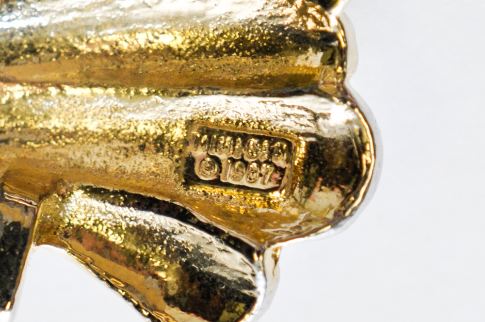 1987 Gold Tone Belt Buckle