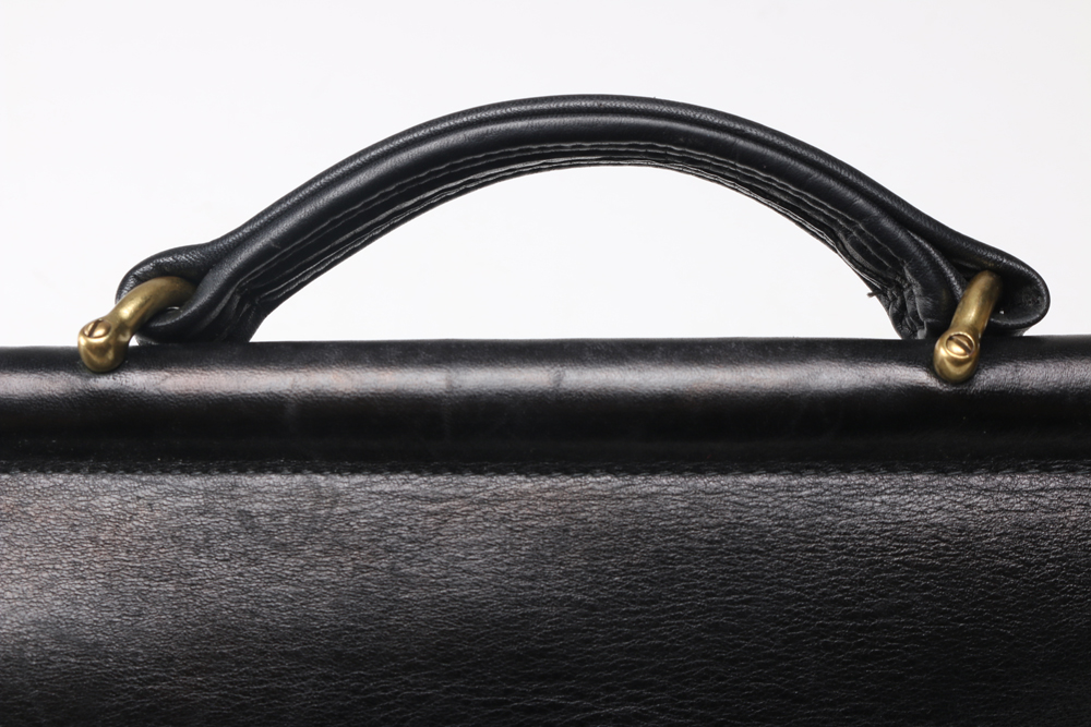 Vintage Black Coach Willis Handbag