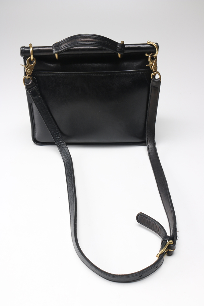 Vintage Black Coach Willis Handbag