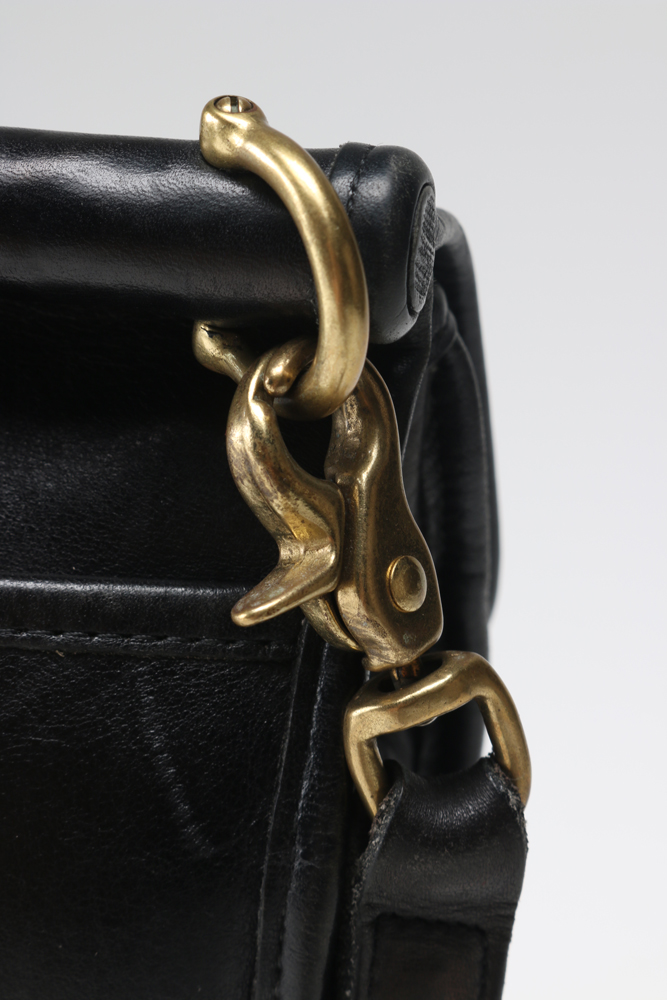 Vintage Black Coach Willis Handbag