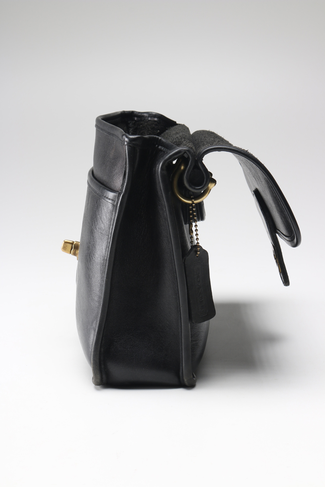 Vintage Black Coach Willis Handbag