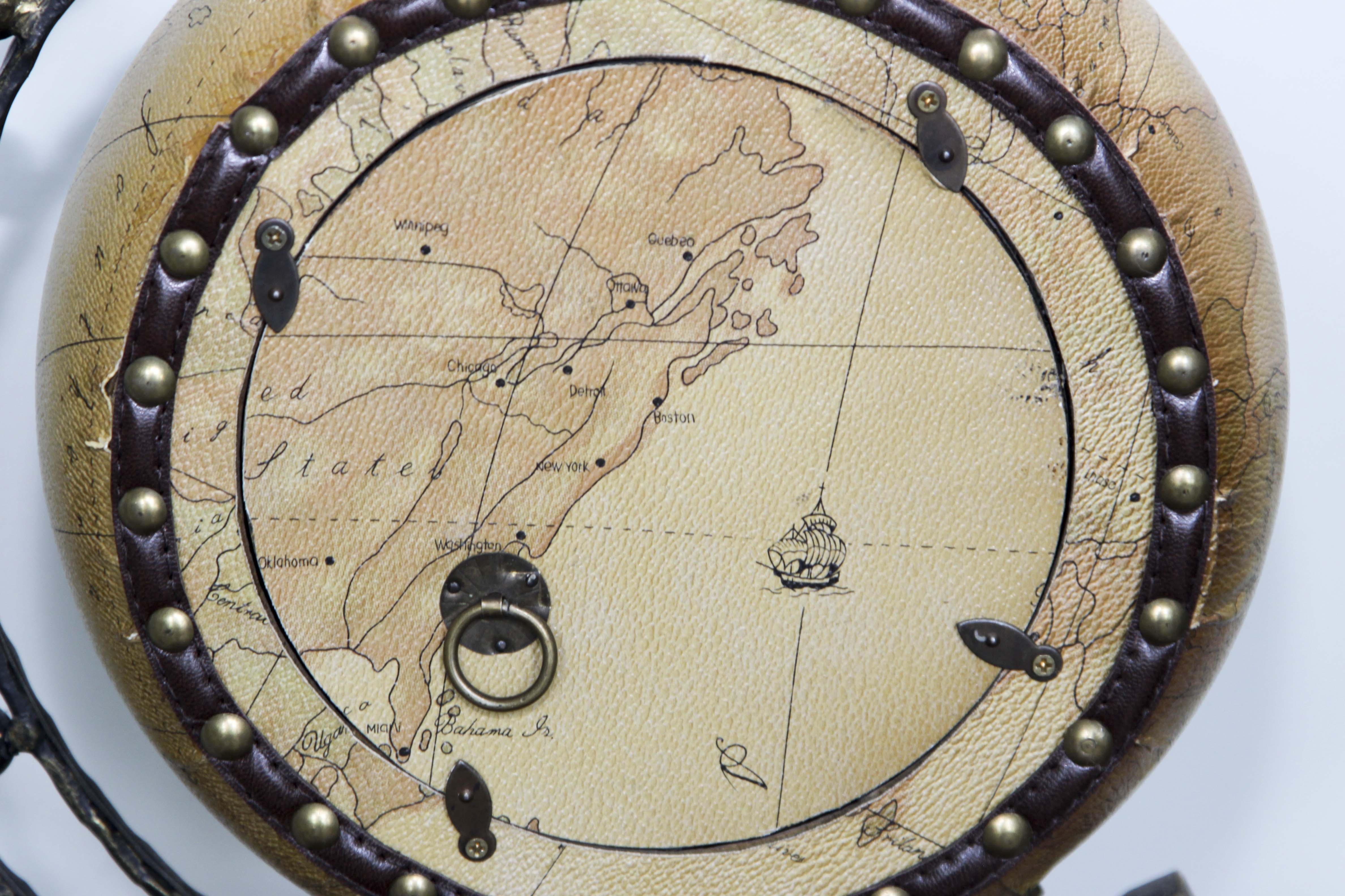 Accent Table and Table Clock