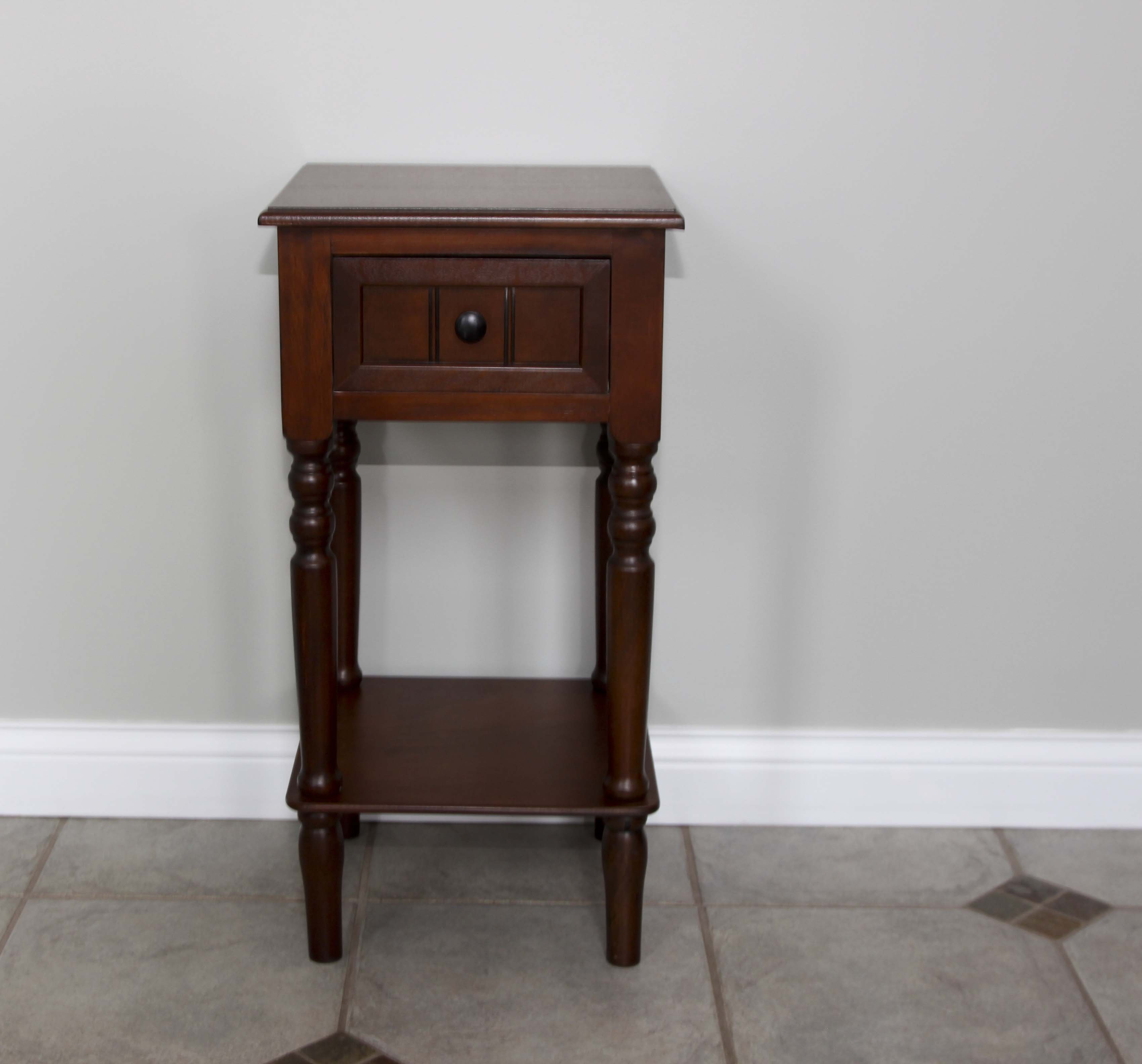 Accent Table and Table Clock
