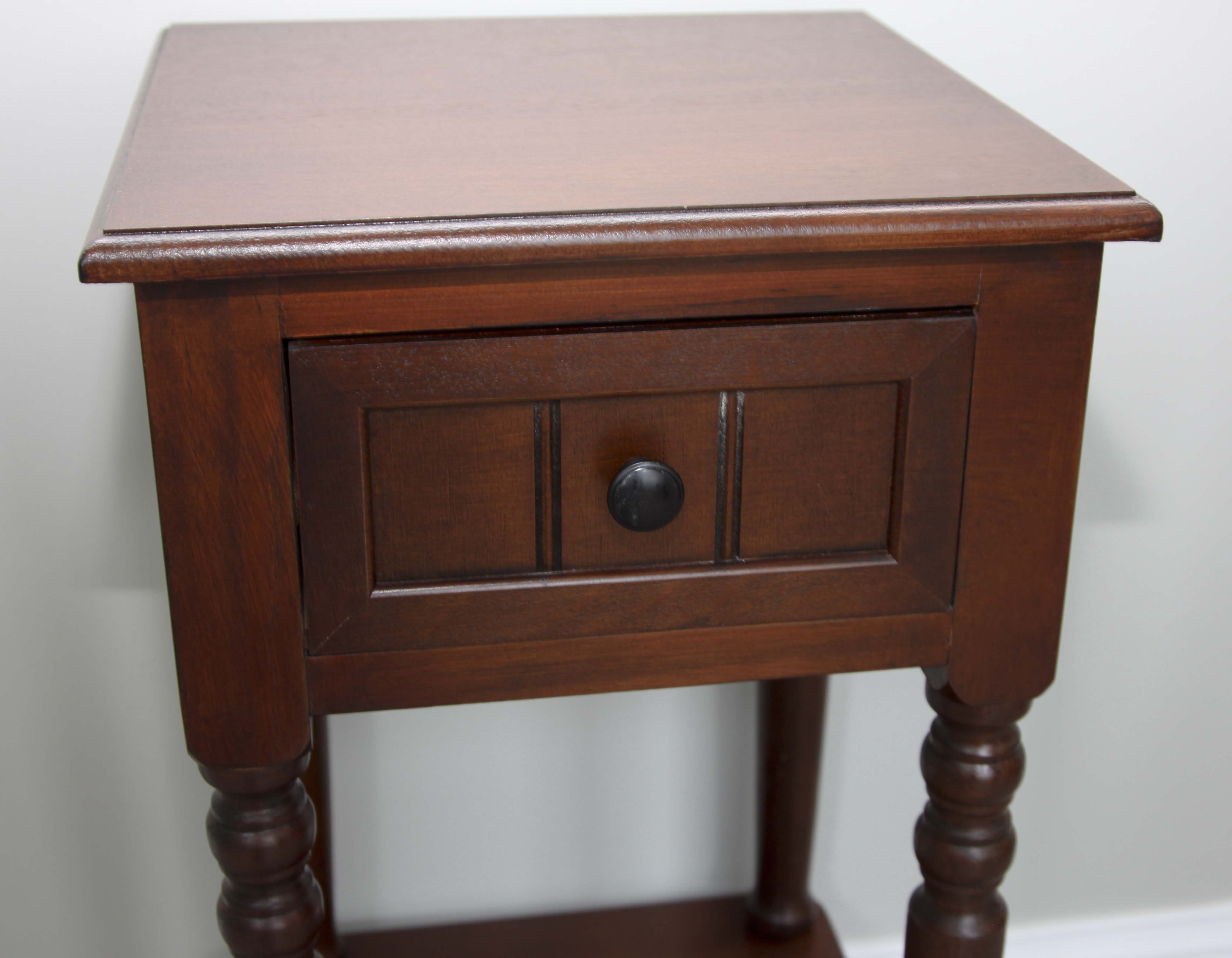 Accent Table and Table Clock