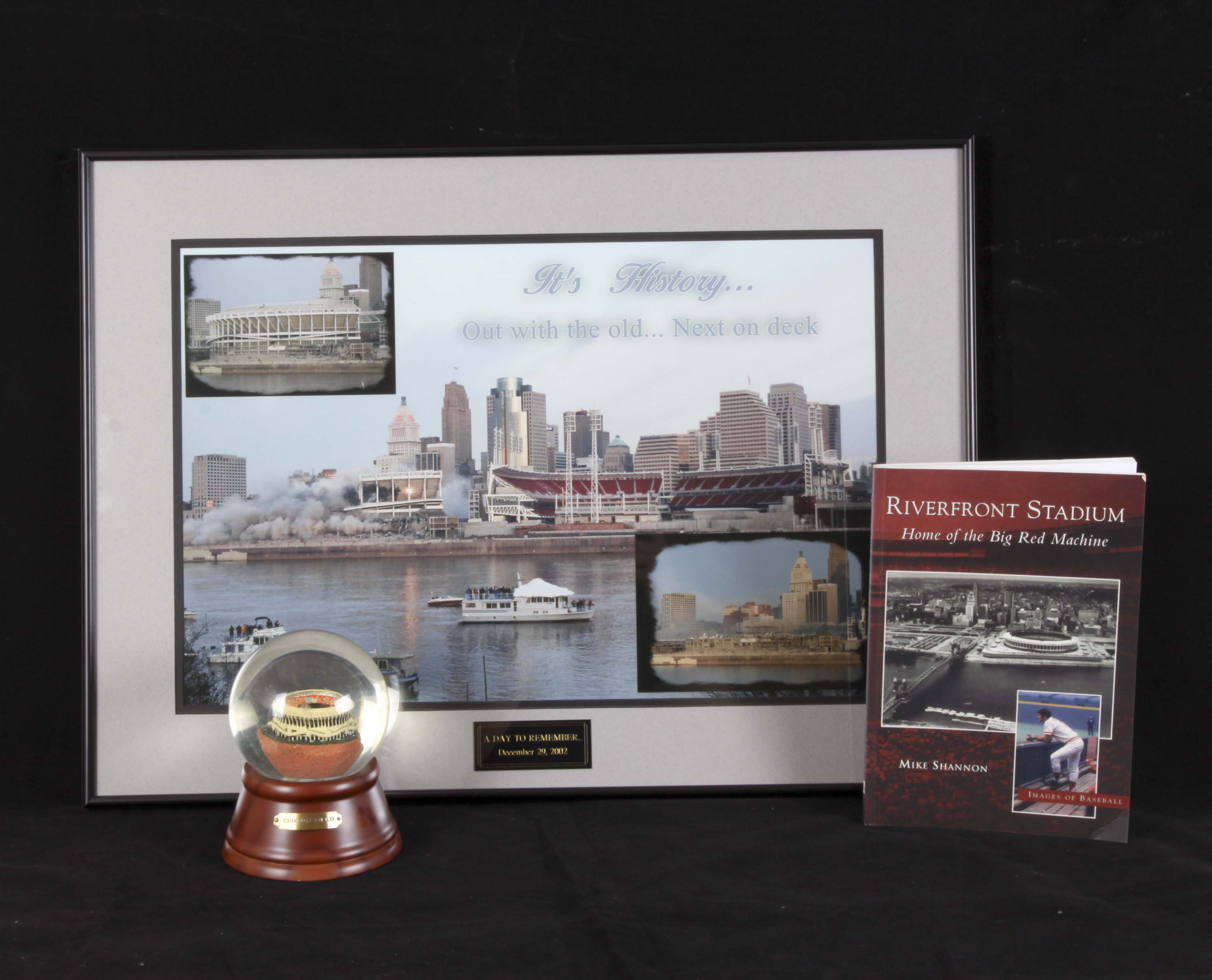 Cincinnati's Cinergy Field/Riverfront Stadium Memorabilia