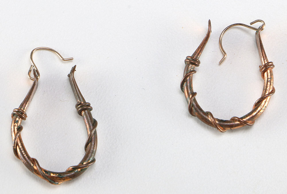 Assortment of Jewelry and Beads