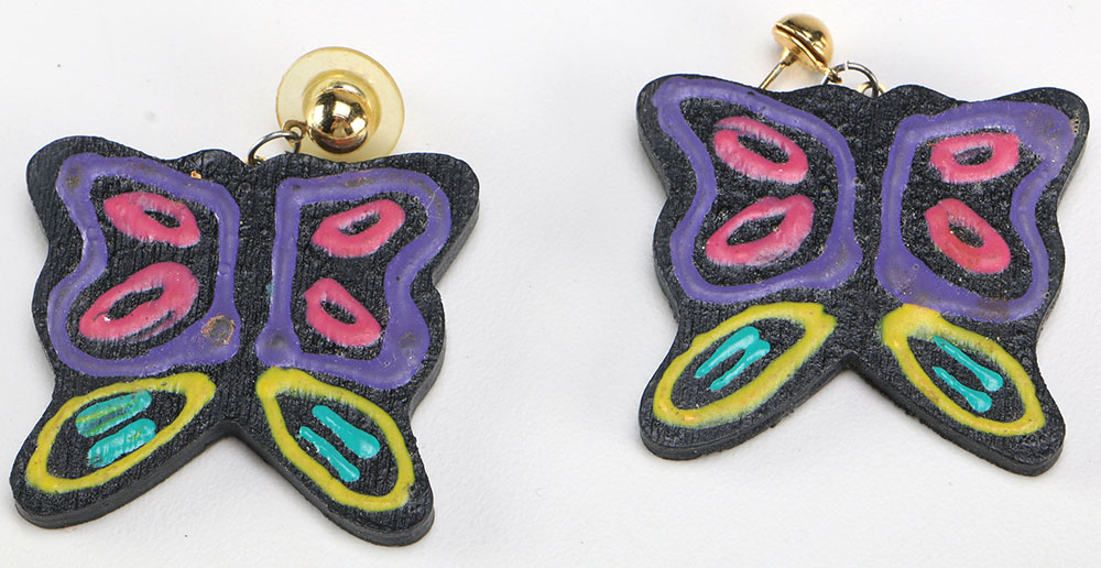 Assortment of Jewelry and Beads