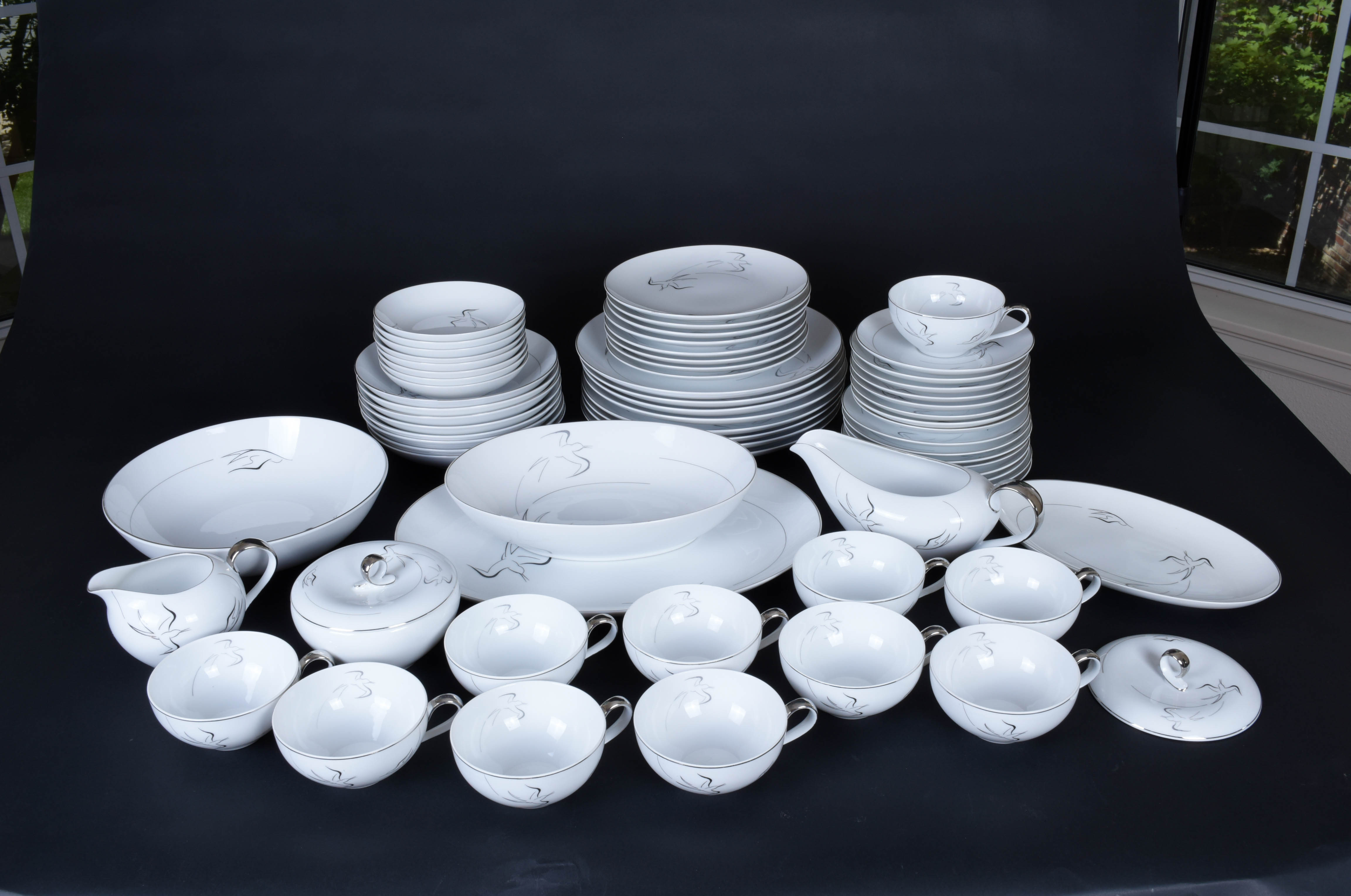 Set of Trend China Dinner Service China