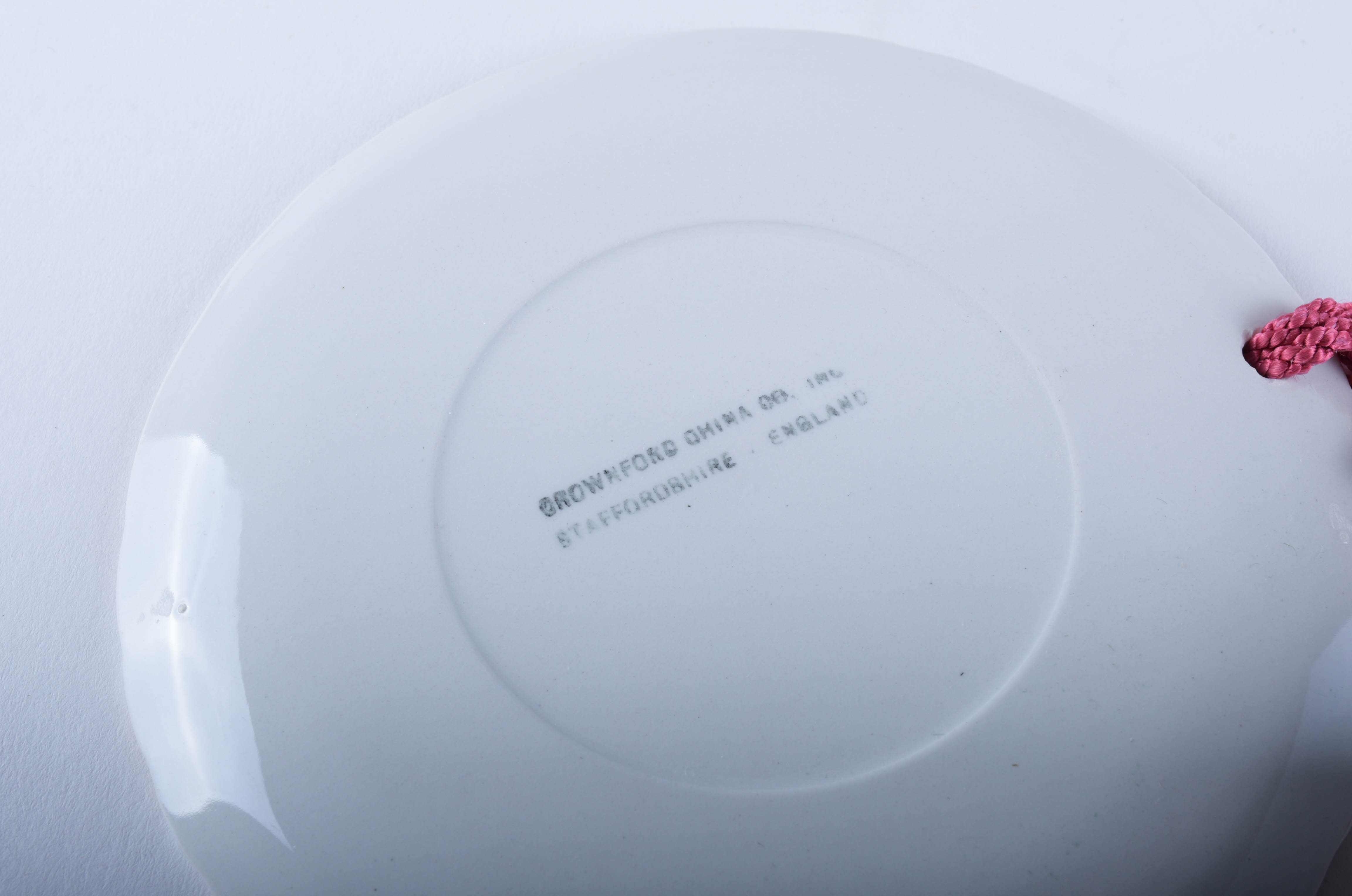 Vintage Wash Basins and Pitchers