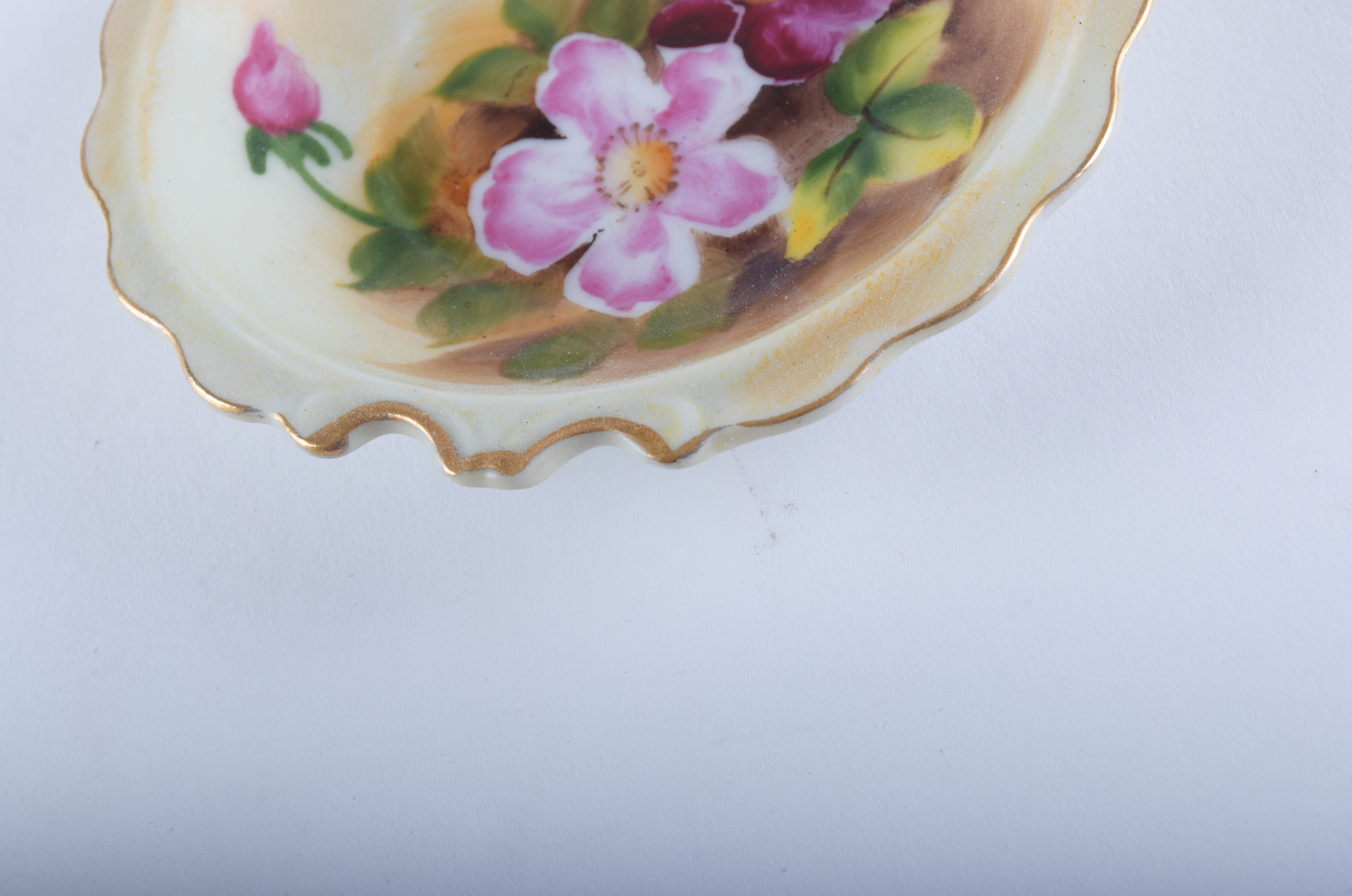 Vintage Wash Basins and Pitchers