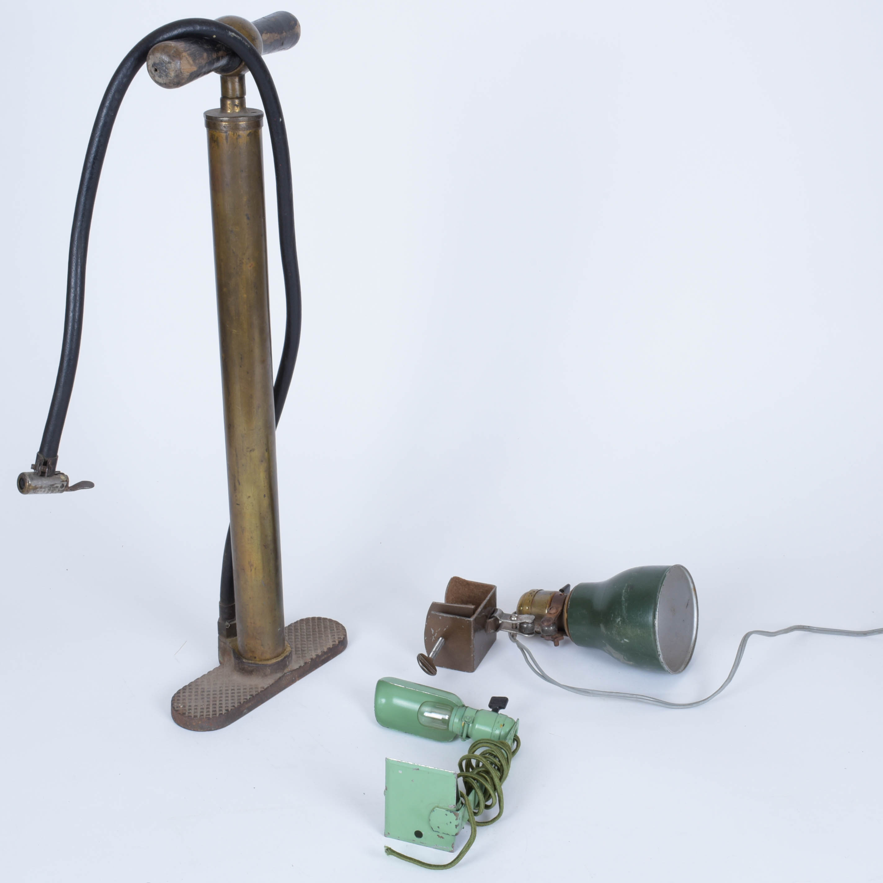 Gurnard Tire Pump and Shop Lights