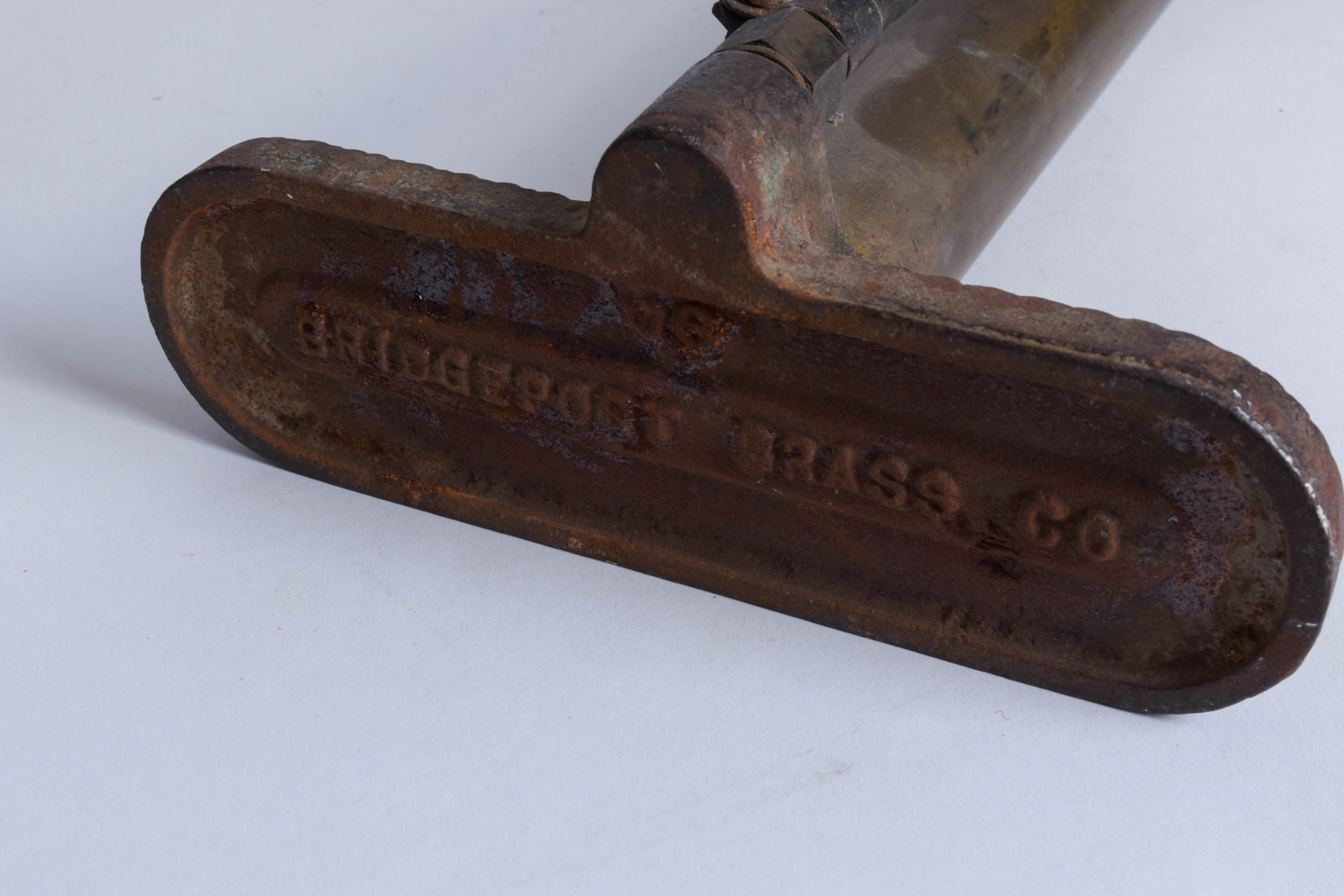 Gurnard Tire Pump and Shop Lights