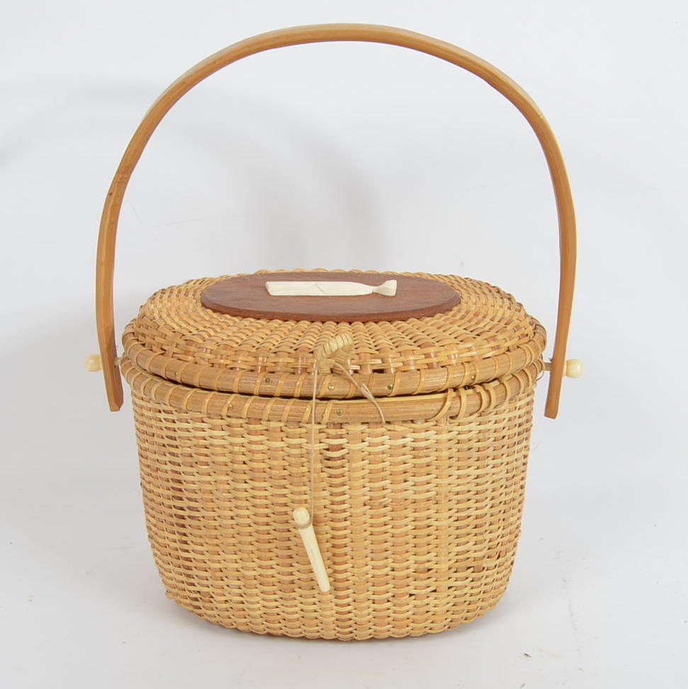 Ernest Nantucket Basket Style Whale Purse