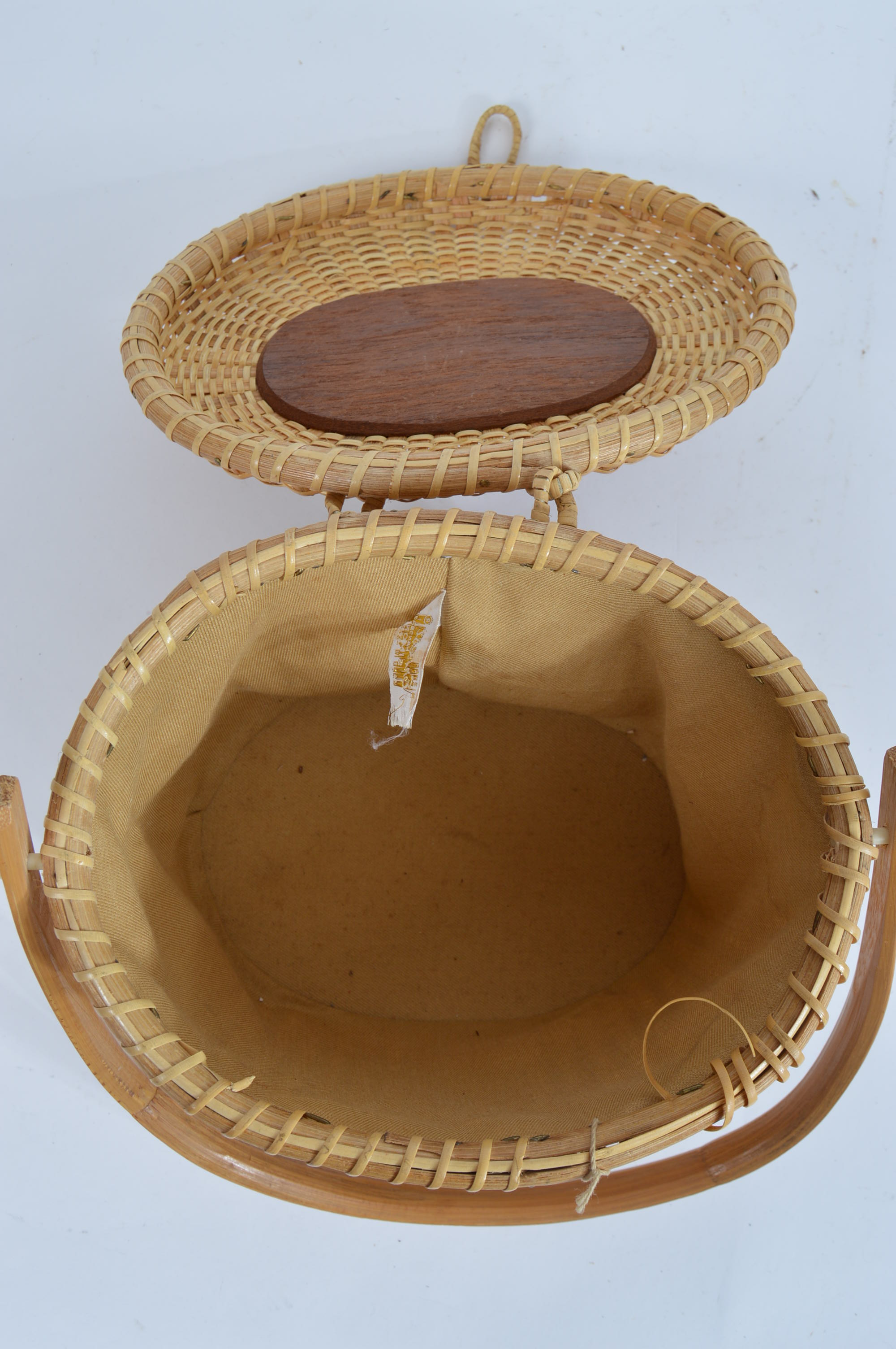 Ernest Nantucket Basket Style Whale Purse